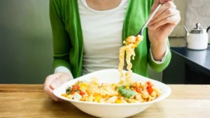 Saltare i pasti aiuta a dimagrire o rallenta il metabolismo, ricerche